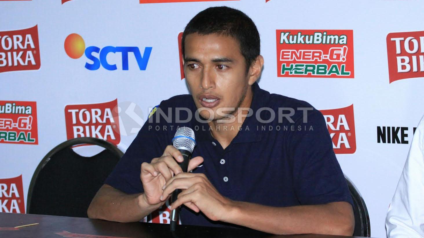 Legenda hidup Semen Padang Hengky Ardiles.